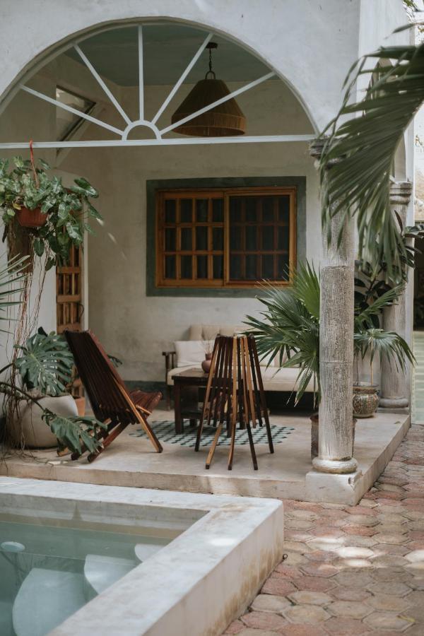 Casa Mezcla - Bed & Breakfast Mérida Extérieur photo