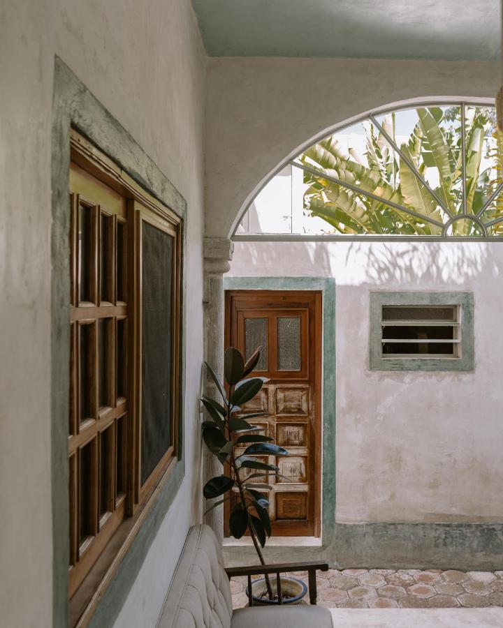 Casa Mezcla - Bed & Breakfast Mérida Extérieur photo